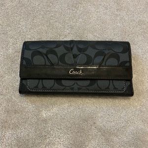 Coach Signature Wallet